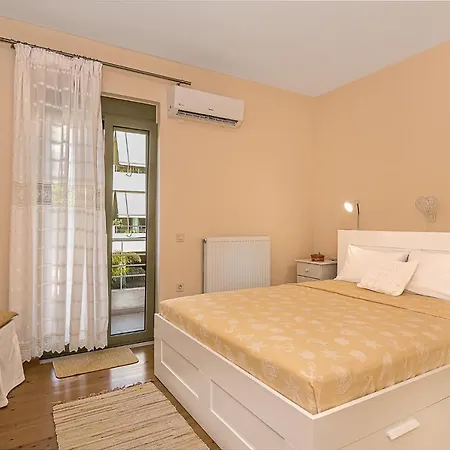 דירה Modern House With Sea View